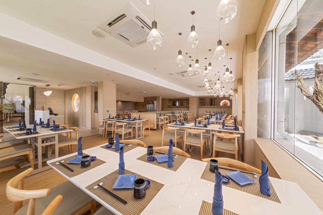 Glenmarie Hotel And Golf Resort Шах-Алам Экстерьер фото The restaurant