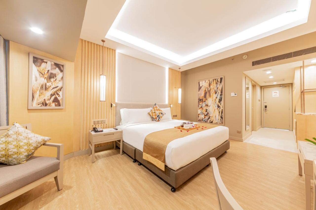 Glenmarie Hotel And Golf Resort Шах-Алам Экстерьер фото Deluxe Room