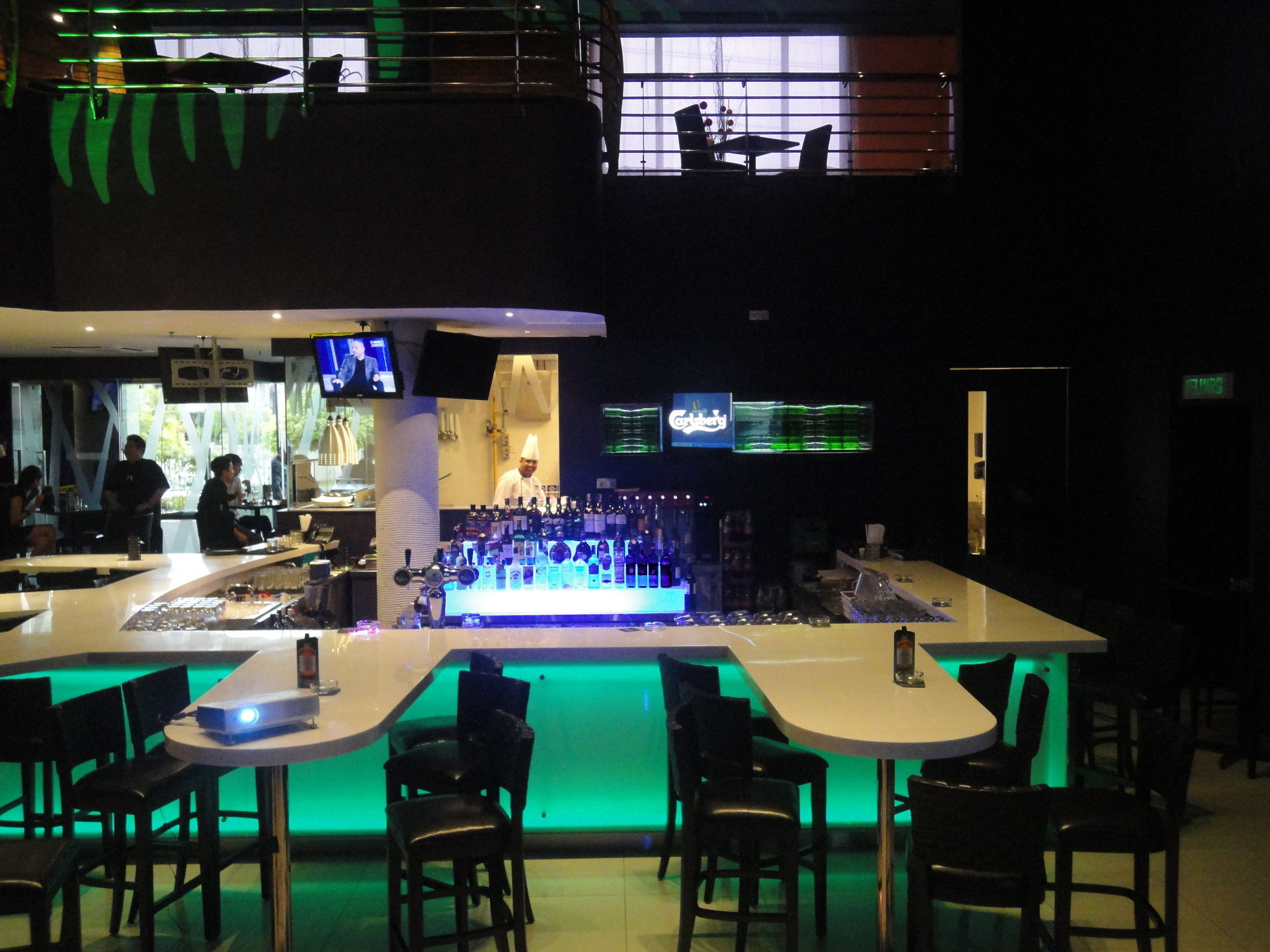 Glenmarie Hotel And Golf Resort Шах-Алам Экстерьер фото The bar at the 2012 edition of the World Economic Forum